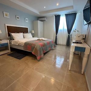 Noe Hotel One Bedroom #3